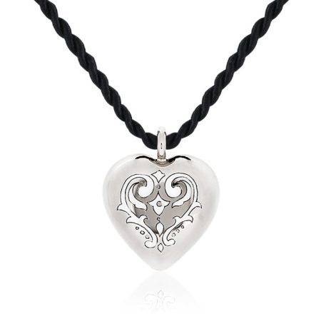 Platinázott  Baroque Heart Pendant