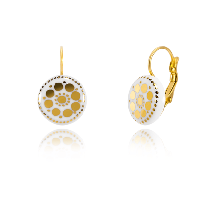 White Dotted Earrings (Leverback)
